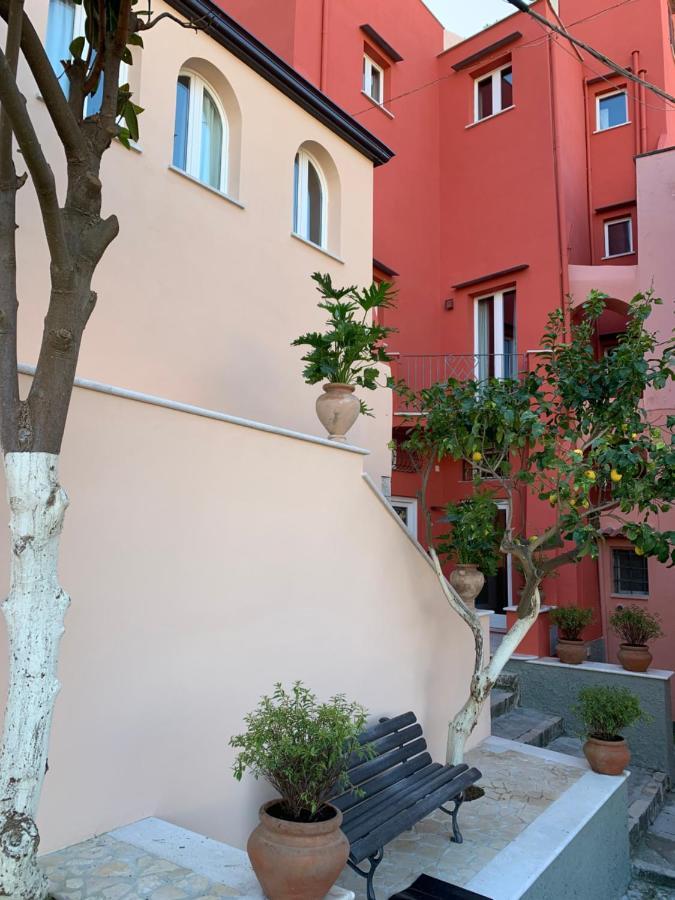 Bed and Breakfast Dimora Del Leone Gaeta Zewnętrze zdjęcie