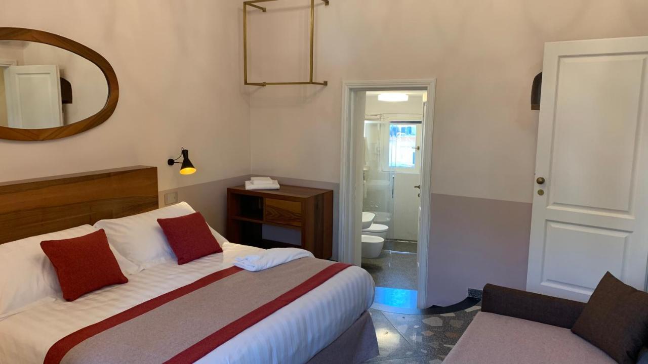 Bed and Breakfast Dimora Del Leone Gaeta Zewnętrze zdjęcie