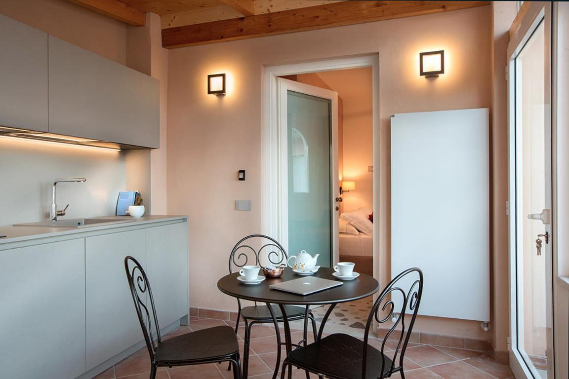 Bed and Breakfast Dimora Del Leone Gaeta Zewnętrze zdjęcie